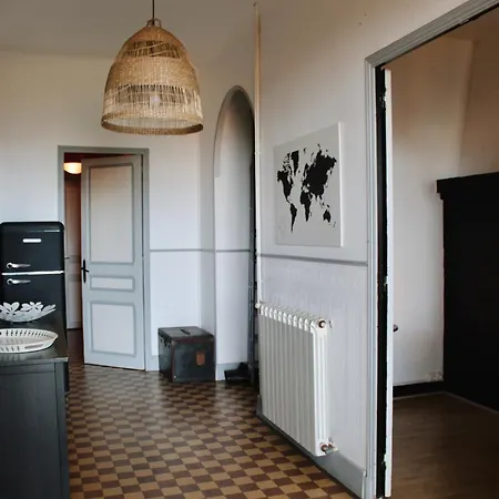 Holiday home Les Grillons *