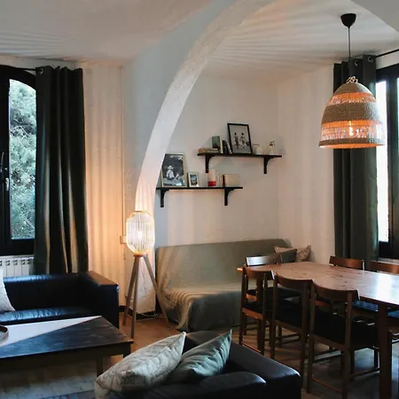 Les Grillons Holiday home *